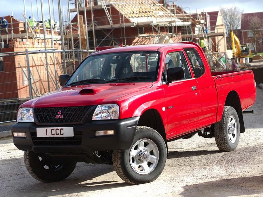  Mitsubishi L200 4Work Club Cab 2008 года  (UK) (фото 4 из 4)